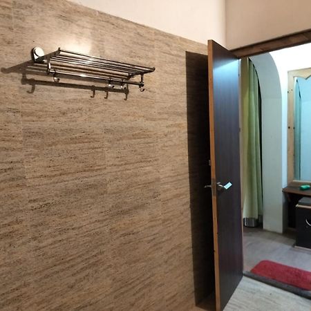 Elphinstone Inn Almora Kültér fotó