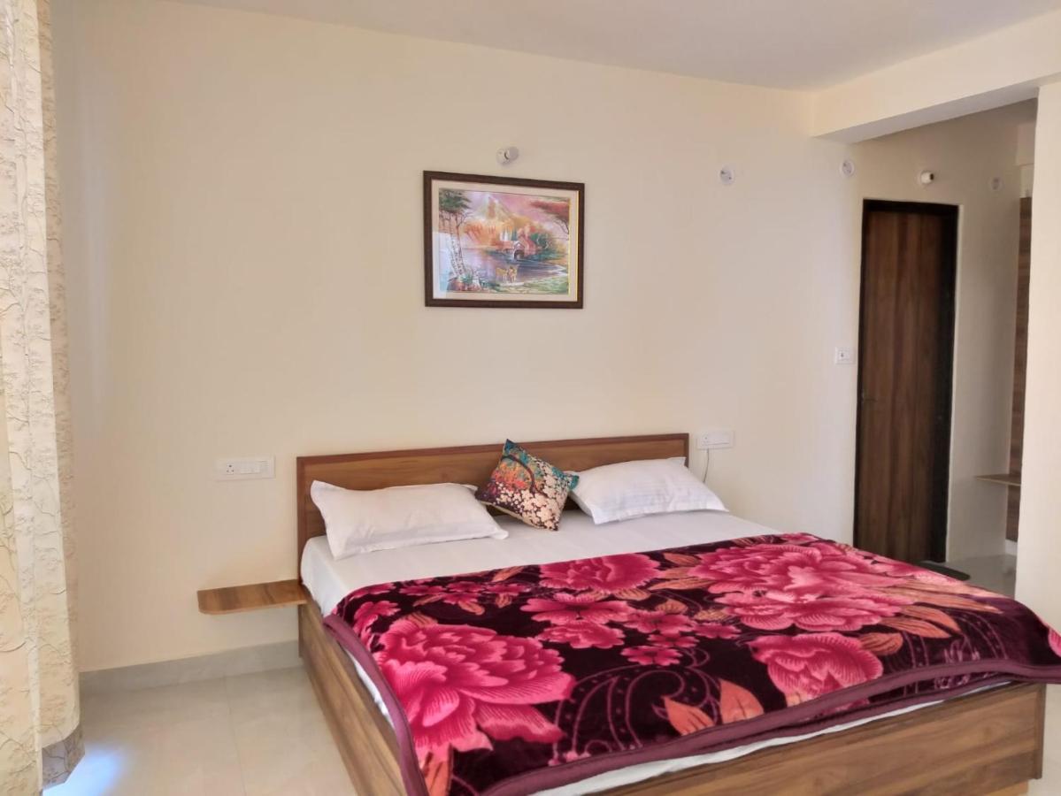 Elphinstone Inn Almora Kültér fotó