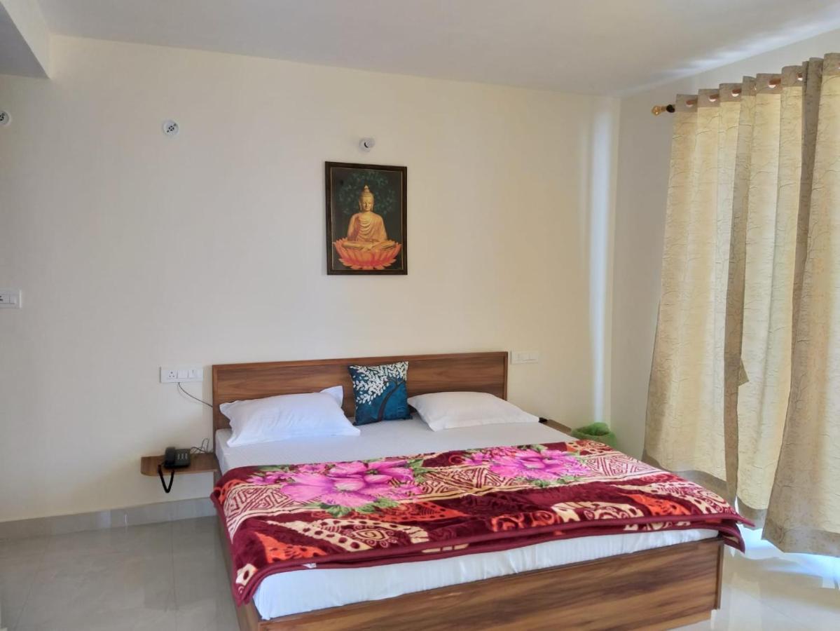 Elphinstone Inn Almora Kültér fotó