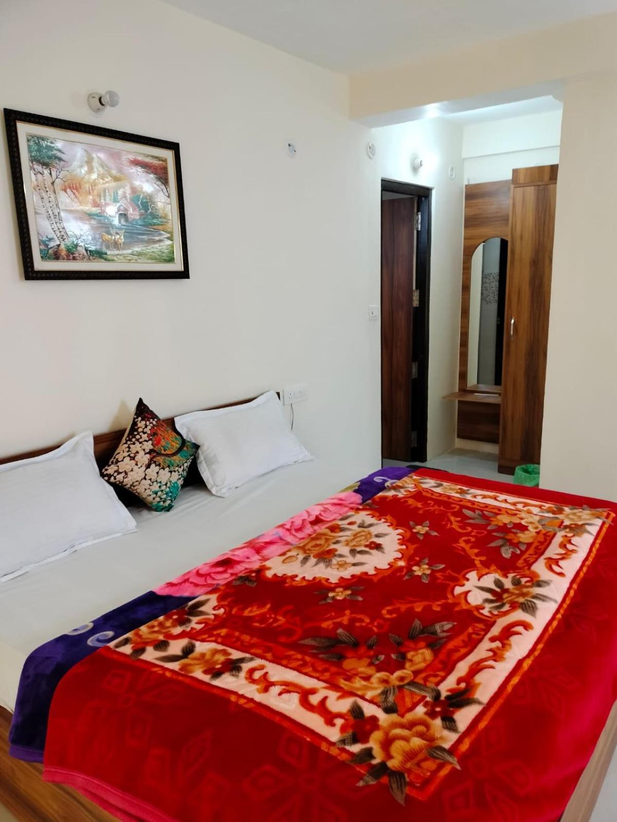 Elphinstone Inn Almora Kültér fotó