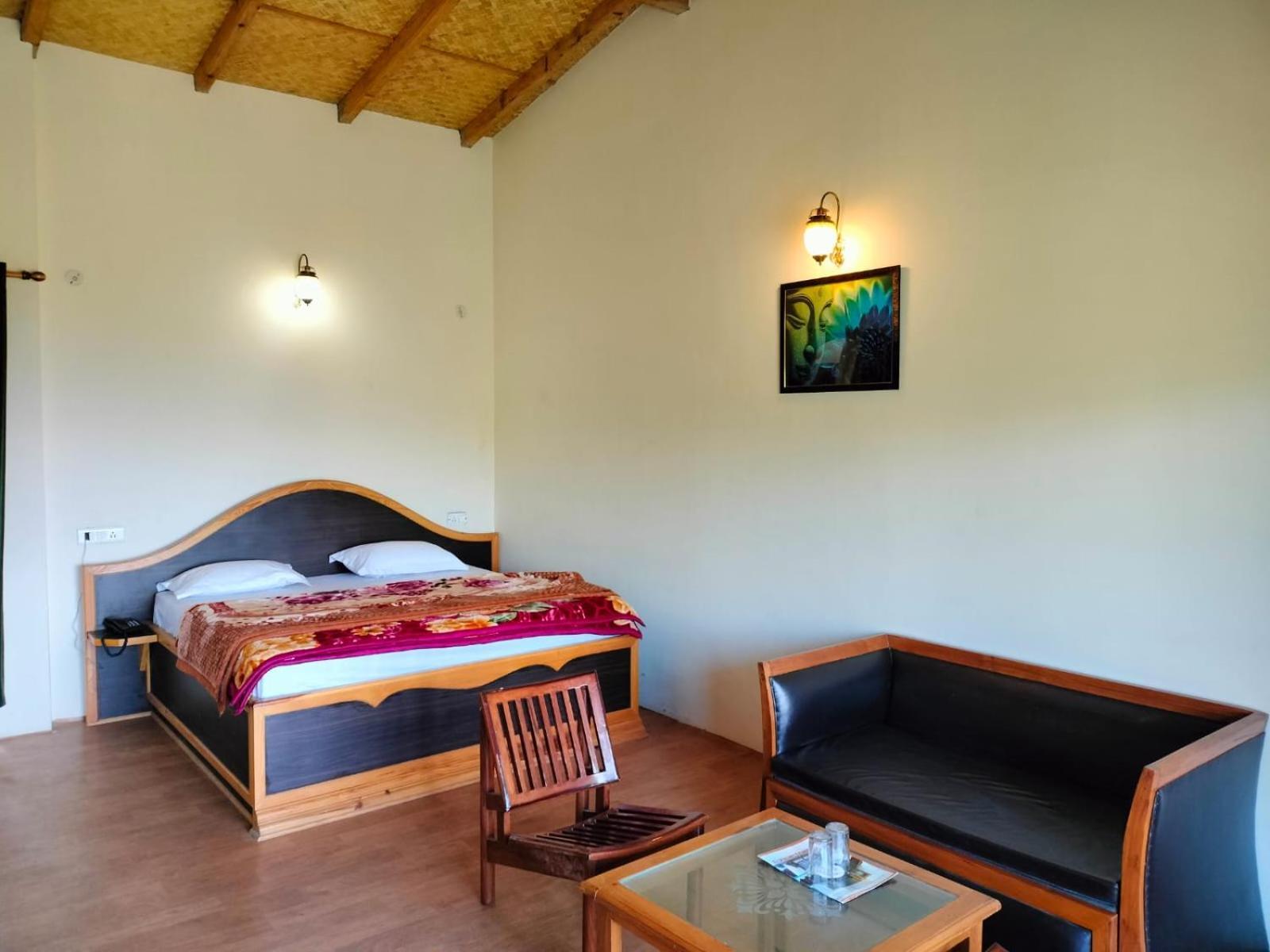 Elphinstone Inn Almora Kültér fotó