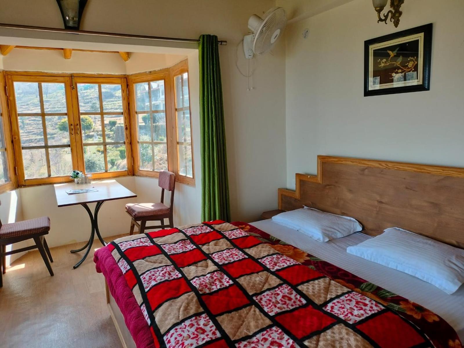 Elphinstone Inn Almora Kültér fotó