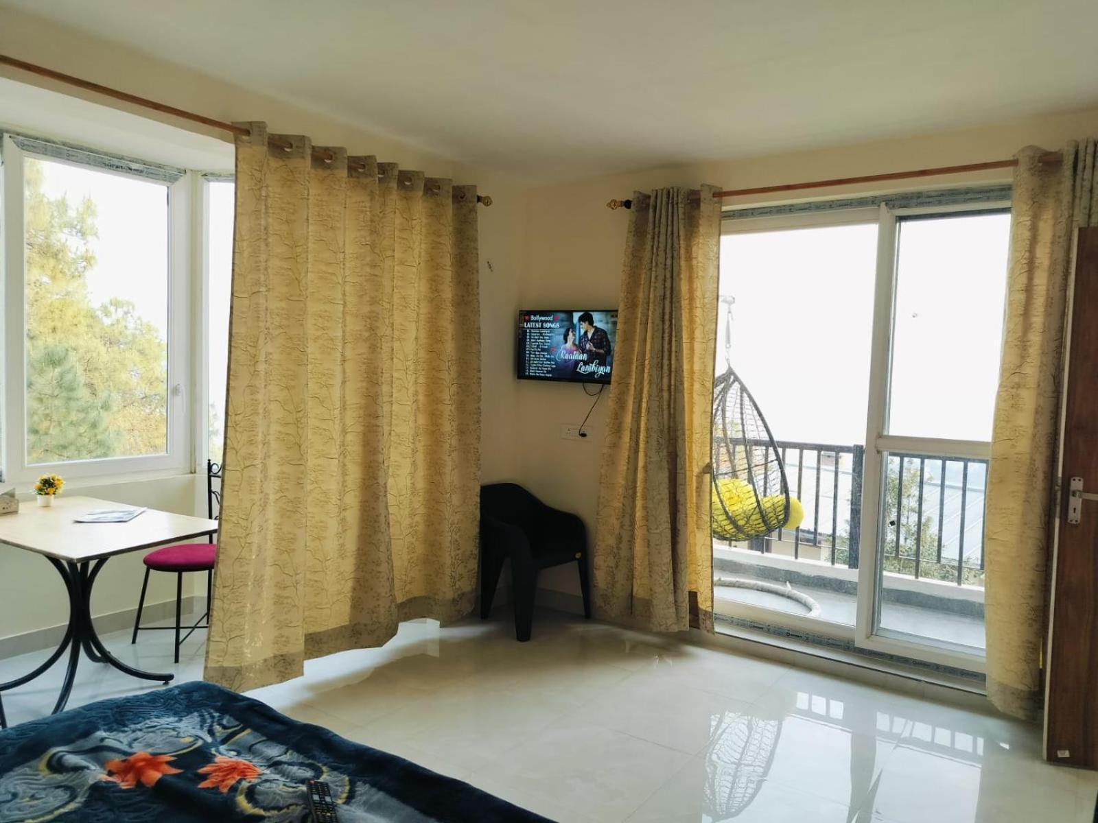 Elphinstone Inn Almora Kültér fotó